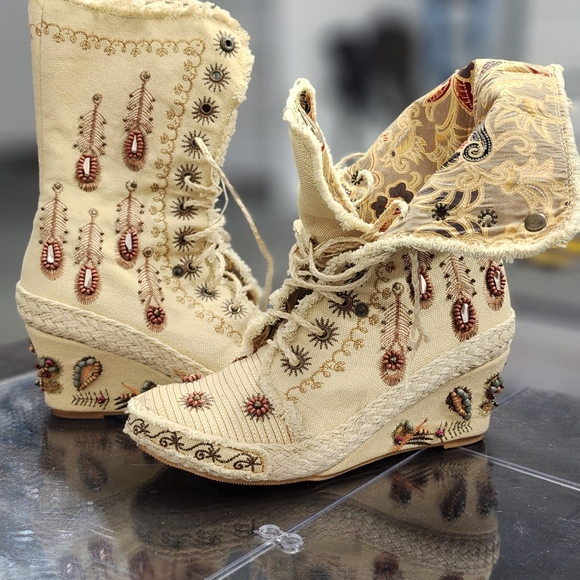 SOLD - Picture 5 of 6